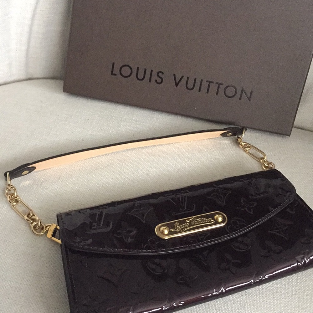 Louis Vuitton Burgundy Vernis leather monogram